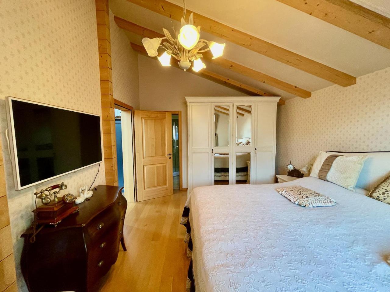 Doodle'S Amazing Chalet -Walensee - Flumserberg - Churfirsten - Heidiland - Pool - Sauna 莫尔斯 外观 照片